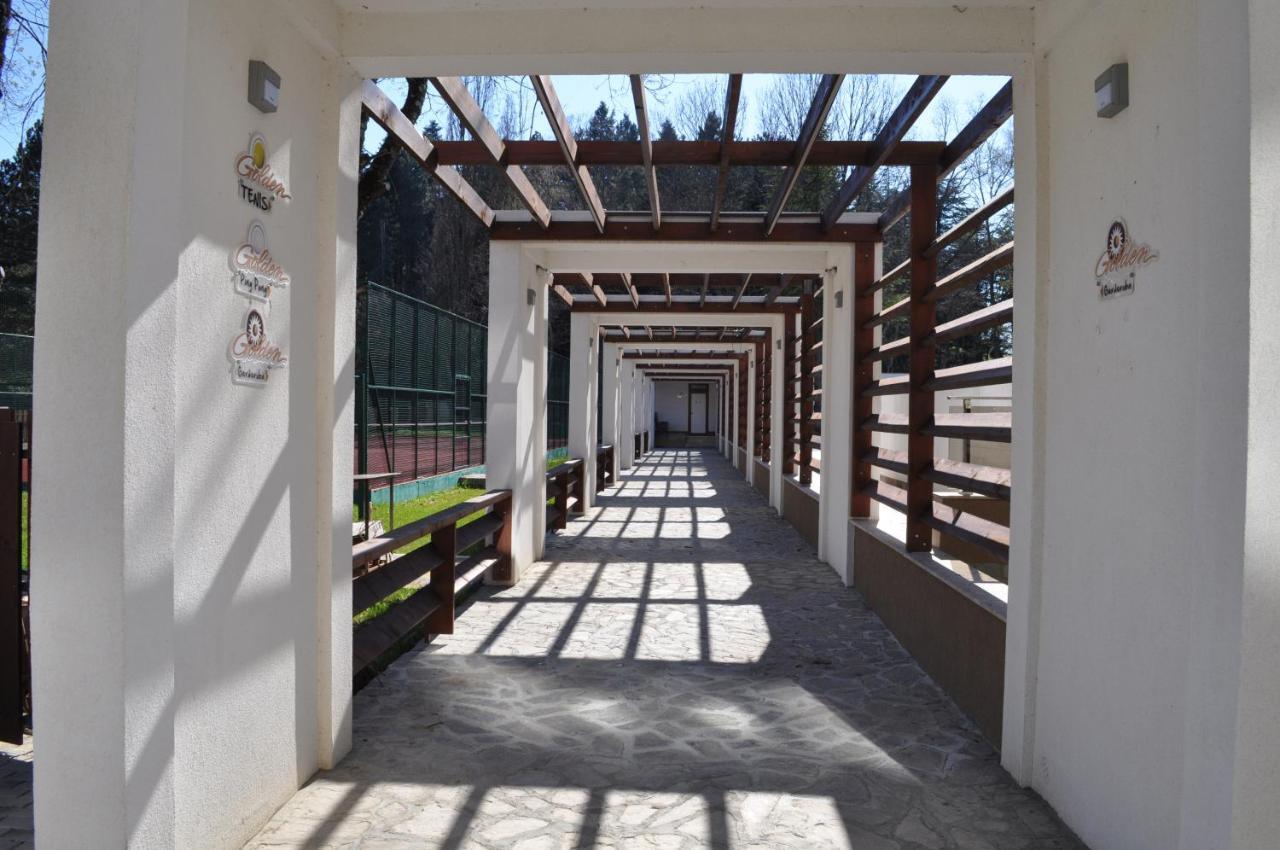 Komac Apart Ohrid Exterior foto
